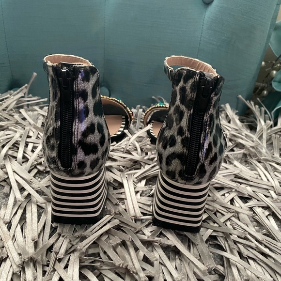 🆕 Black strappy heels - Picture 5 of 6